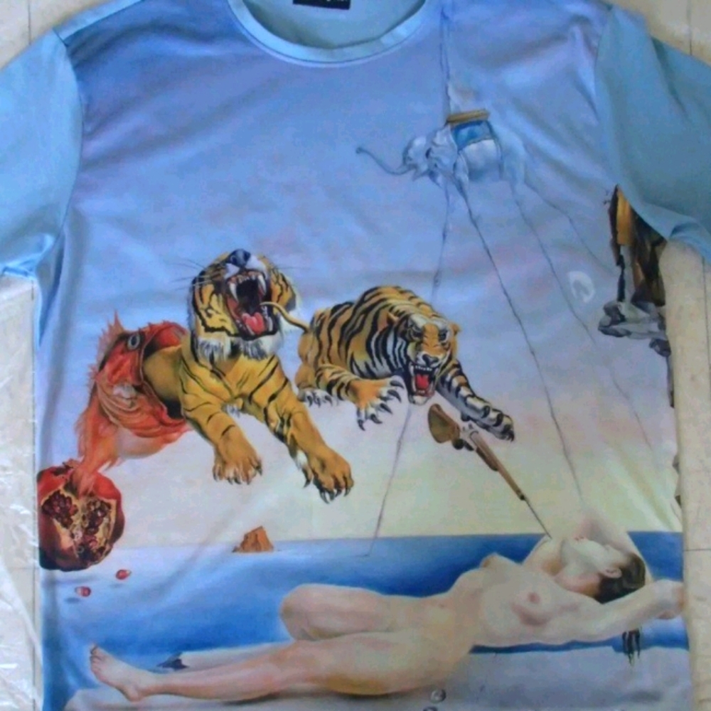 Salvador Dali tshirt